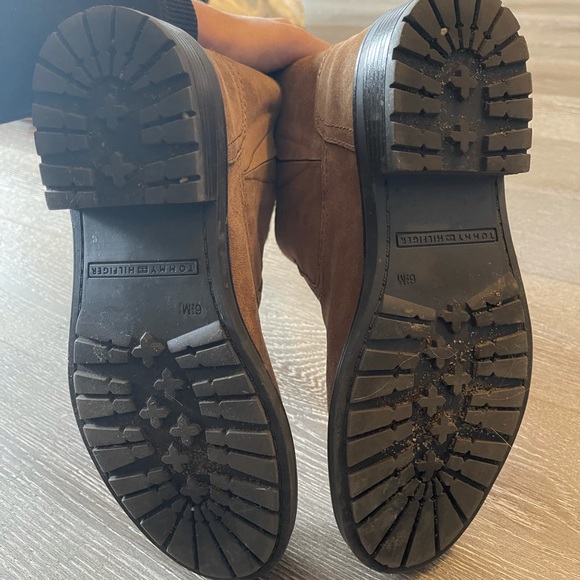 Tommy Hilfiger boots - Picture 4 of 7